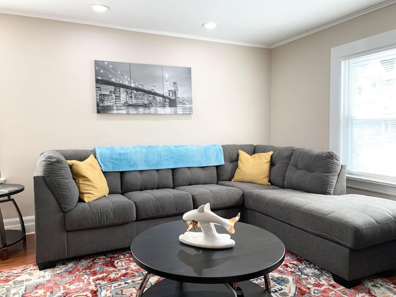 Newly Renovated 2 Bedroom Downtown Apt, Family Getaway. Montclair Екстер'єр фото